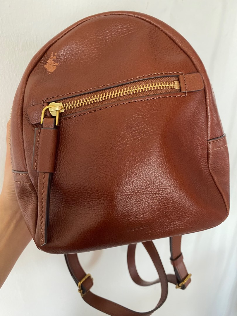 Fossil backpack, Luxury, Bags & Wallets on Carousell