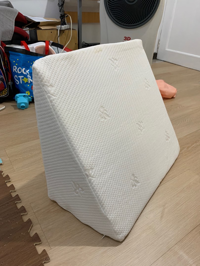 Gerd Wedge Pillow, Furniture & Home Living, Bedding & Towels on Carousell