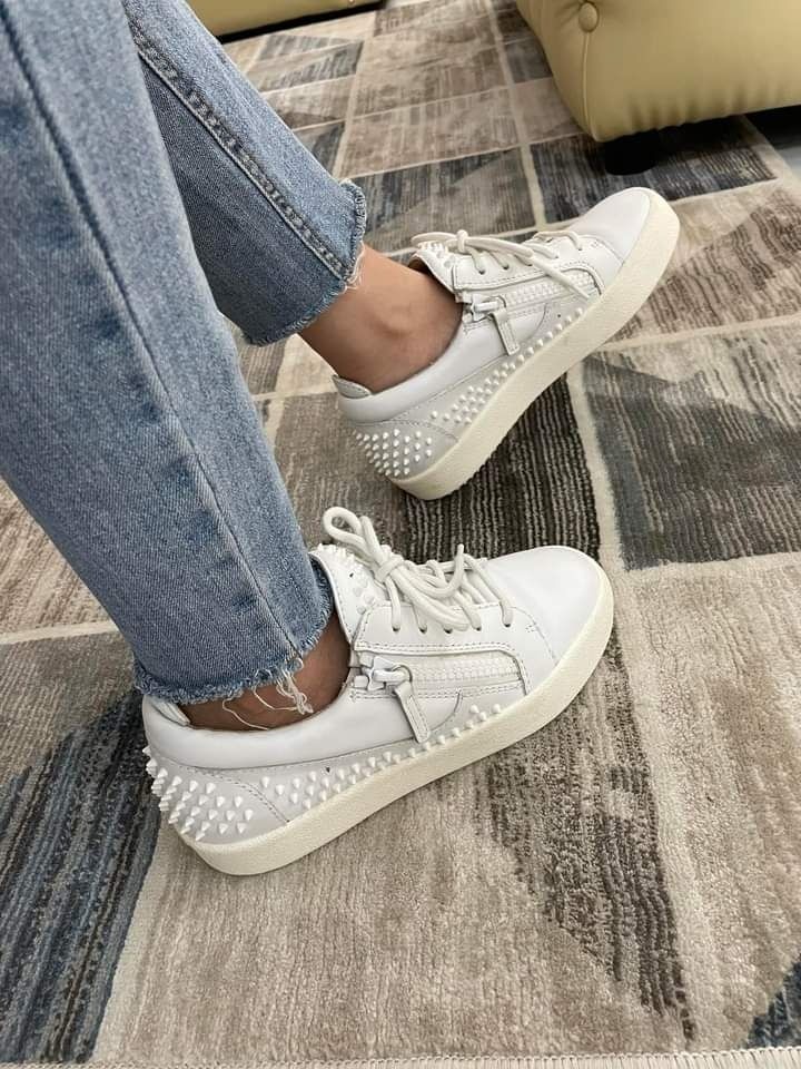 Giuseppe 2025 spike shoes