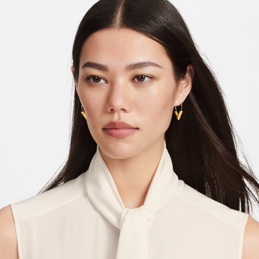 Louis Vuitton Essential V Hoop Earrings Gold