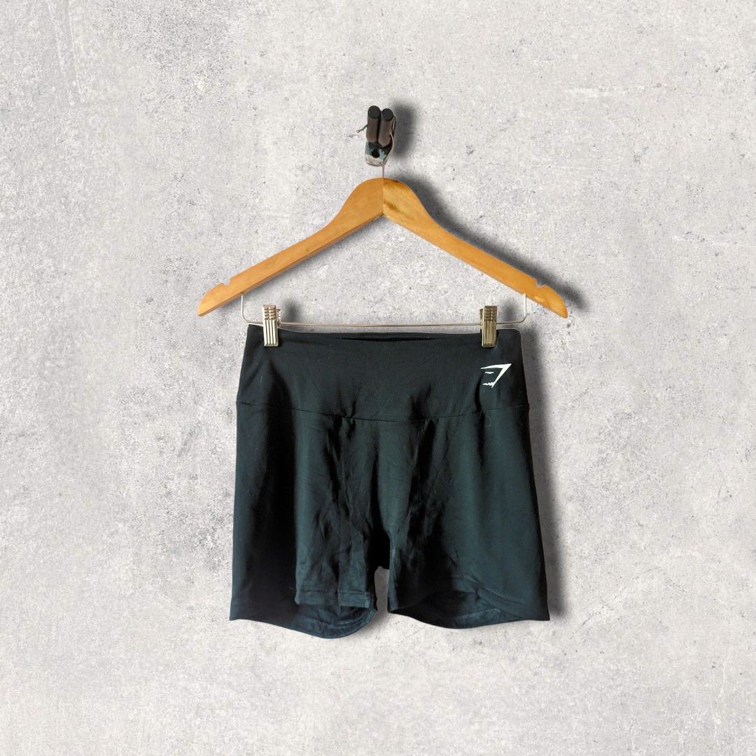 GYMSHARK training shorts (Category: Shorts) located in Taguig. Submitted by dropthatstuffph (Listing ID 1214644815, Image 1). Description: ❌❌NO TO LOW BALLERS PLEASE❌❌ 📍TAGUIG CITY📍 ‼️ Colors may vary due to lighting ‼️ Limit your expectations, buy at your own risk. Rest assured that flaws ( if there is any ) will be posted along with the item. ‼️ Secure your sizes before mining, as dimensions are already stated..
