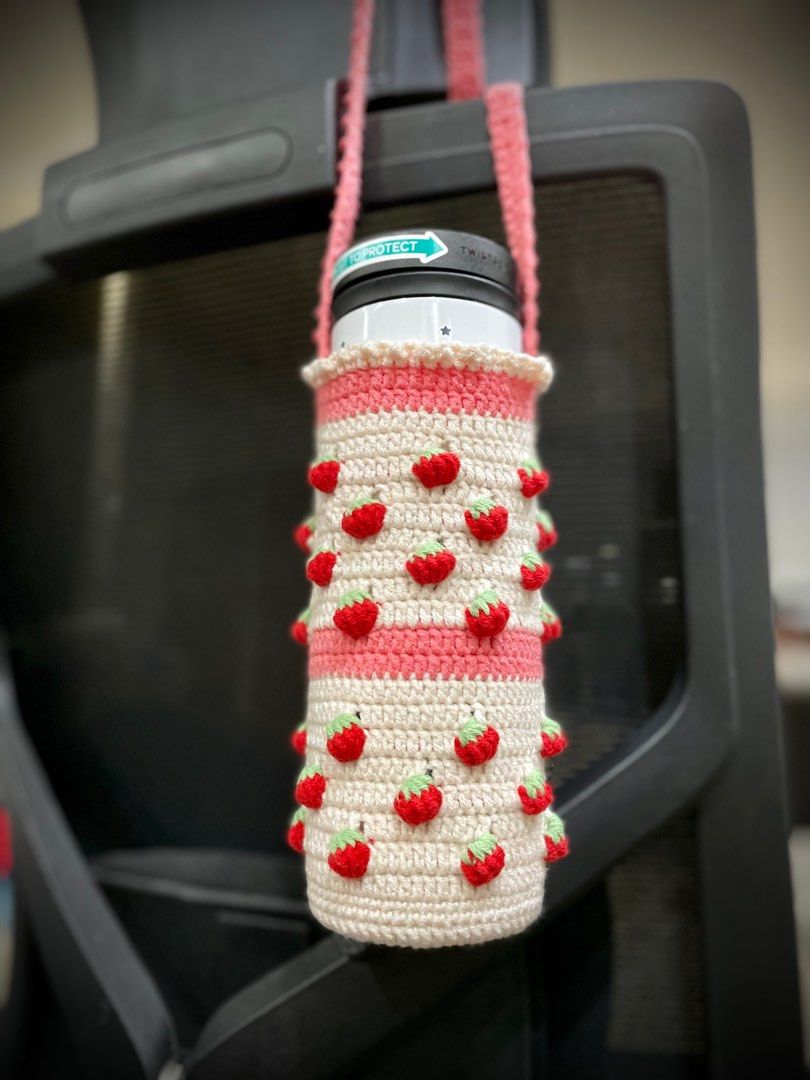 https://media.karousell.com/media/photos/products/2023/2/11/handmade_crochet_strawberry_sh_1676125895_ccfd2a6c_progressive.jpg