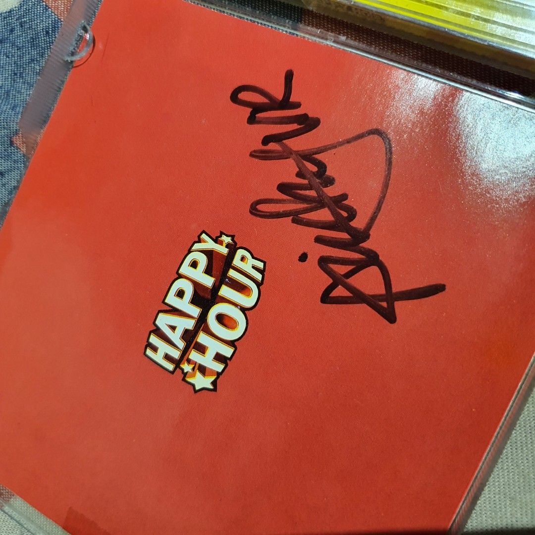 Happy Hour 2CD stars on 45 labelle van mccoy marvin gaye abba