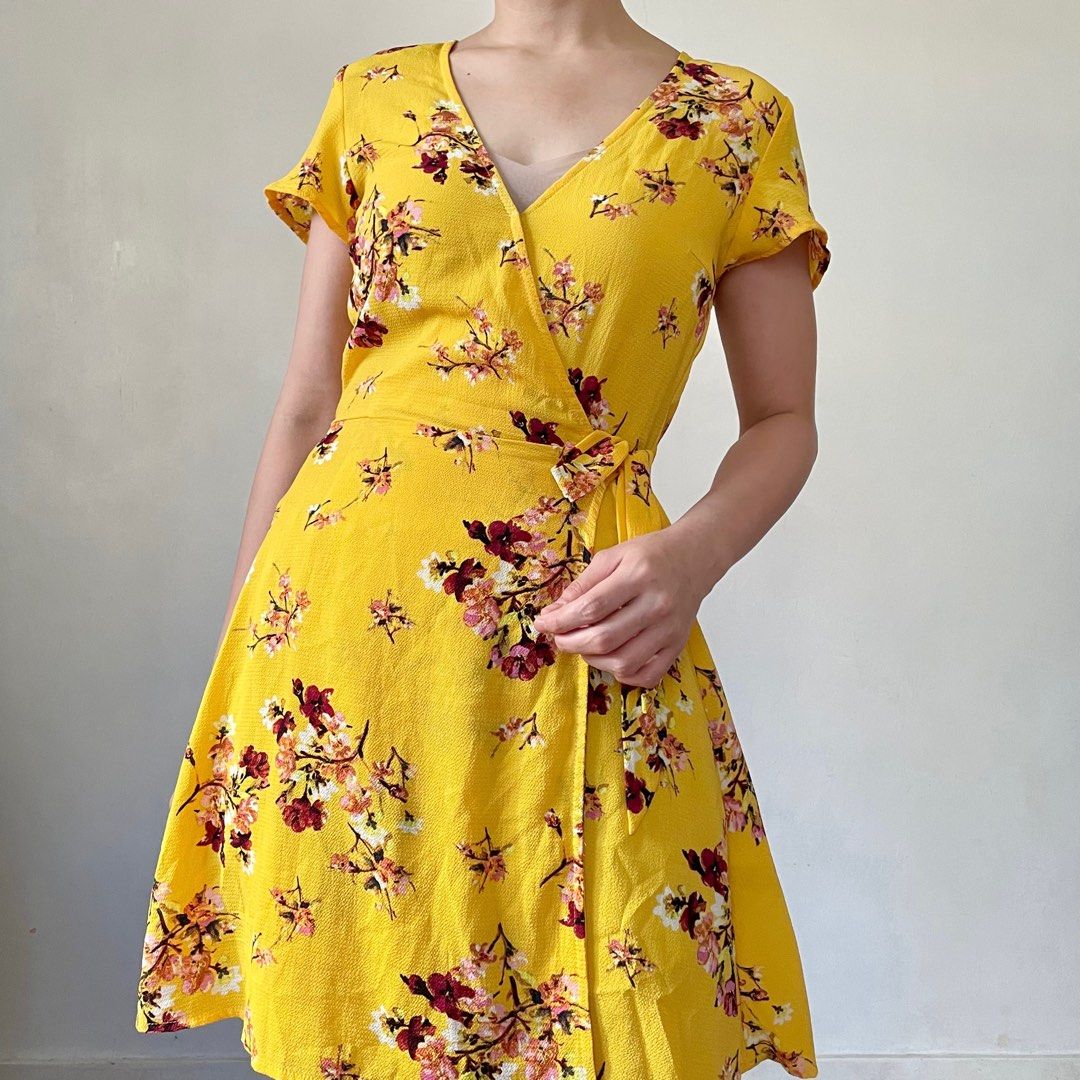 H and m sales yellow floral dress