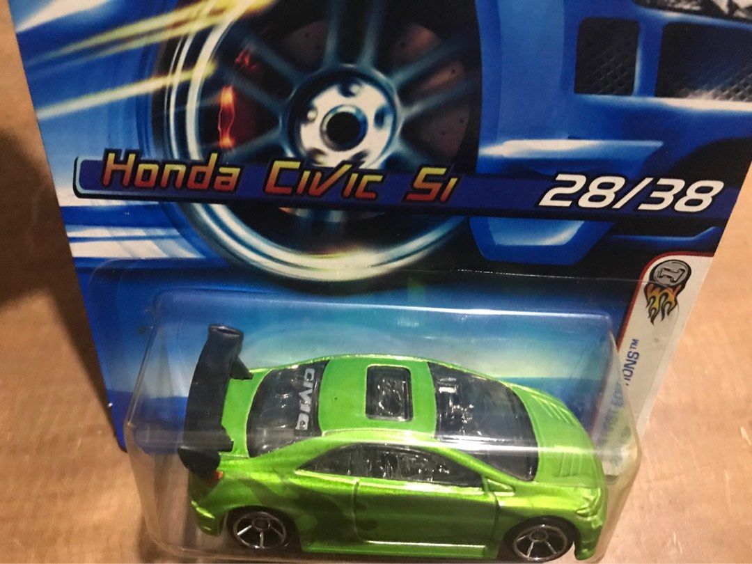 Hot Wheels 2006 First Editions Honda Civic Si (Category: Vehicle & Diecast Models) located in Manila. Submitted by loop1_gaijin (Listing ID 1214535528, Image 3). Description: - 2006 Hot Wheels First Editions Series - Green Honda Civic Si, nice FTE rims - Mint on Card condition, collector number 28/38 - Made in Malaysia - Meet Ups at Glorietta or Greenbelt Makati Malls only - Shipping option is OK - Buyer shoulders the shipping fee.