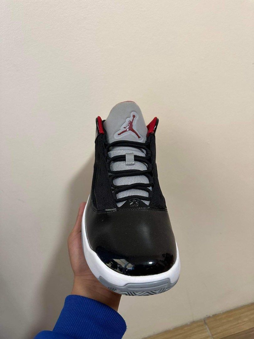 airjordan max aura 2