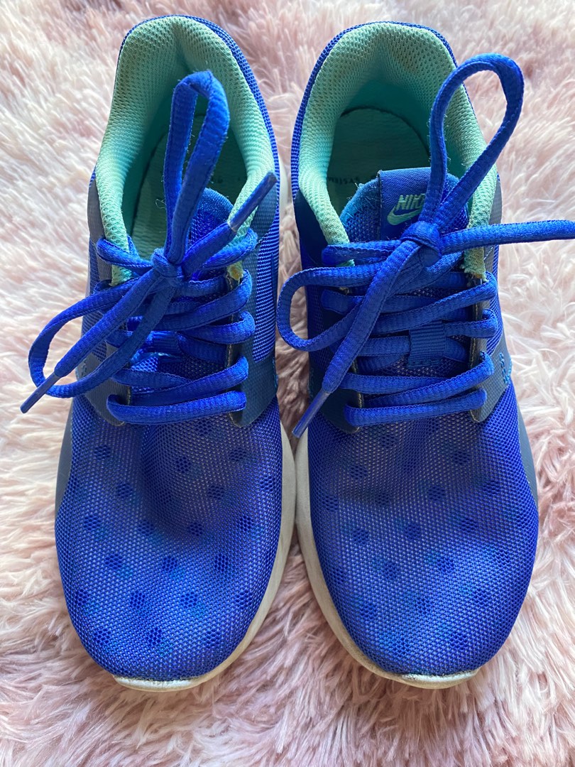 harga sepatu nike kaishi run original