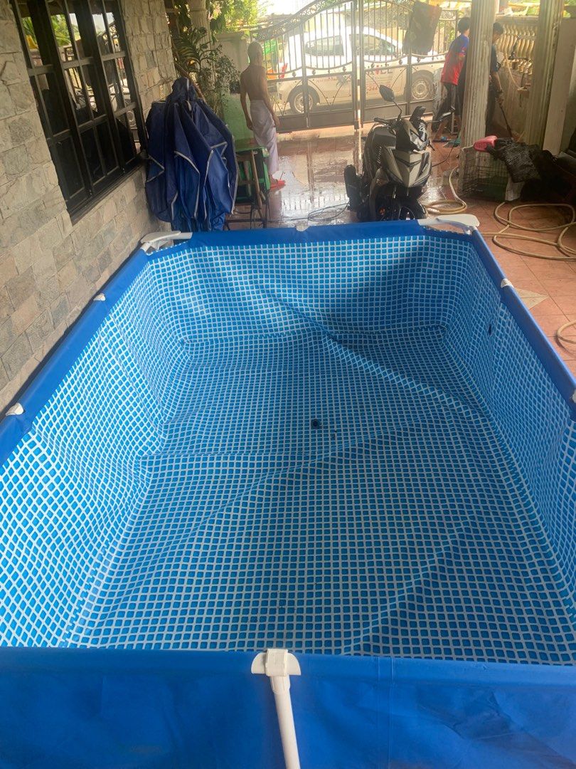 kolam air swimming, Furniture & Home Living, Outdoor Furniture on Carousell