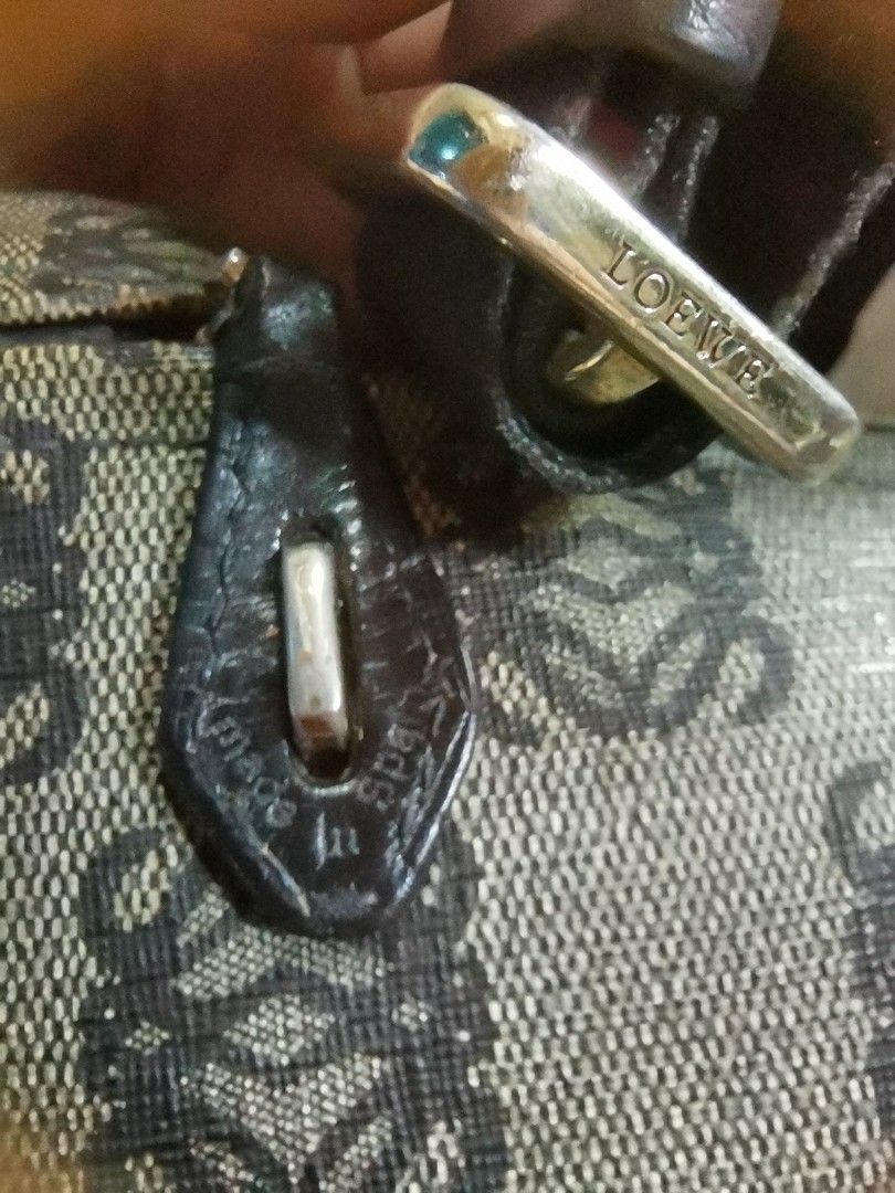 Real vs fake guess discount bags