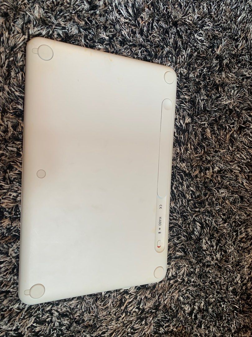 Logitech Wireless Keyboard + iPad/ tablet holder, Computers & Tech