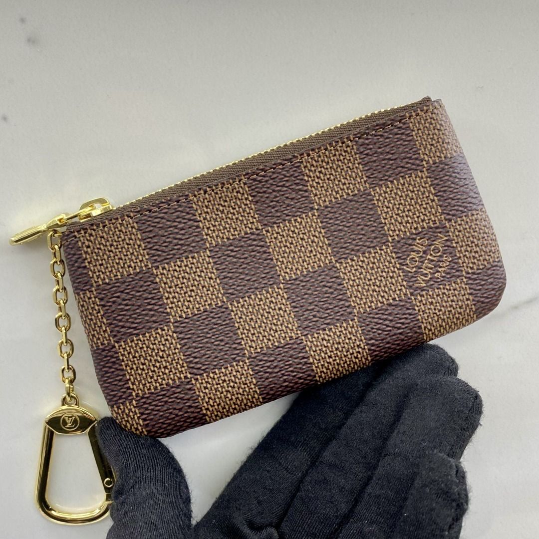 Repost Louis Vuitton cles, Luxury, Bags & Wallets on Carousell