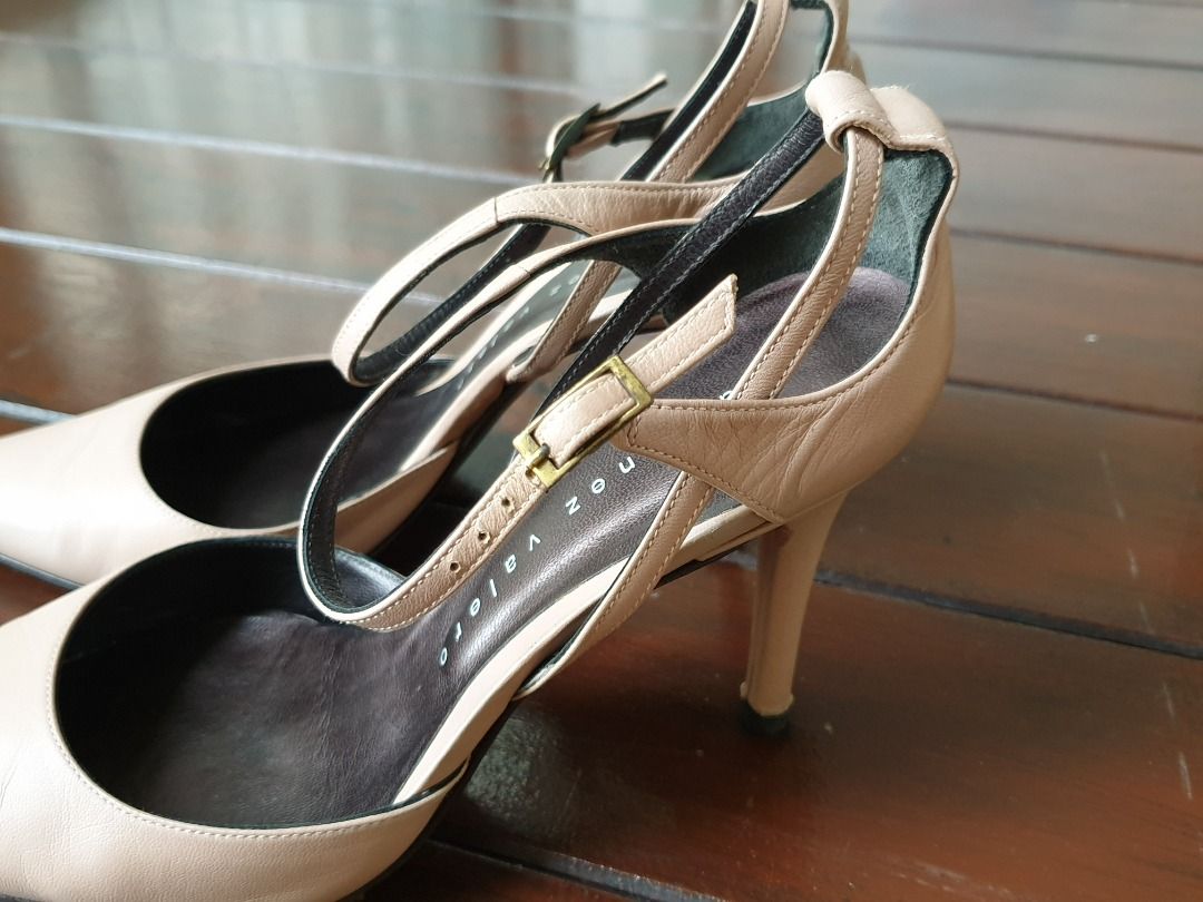 Fuchsia heels size 11 store