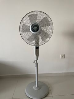 (Category: ) located in . Submitted by valuestore_ (Listing ID 1214540800, Image 1). Description: .