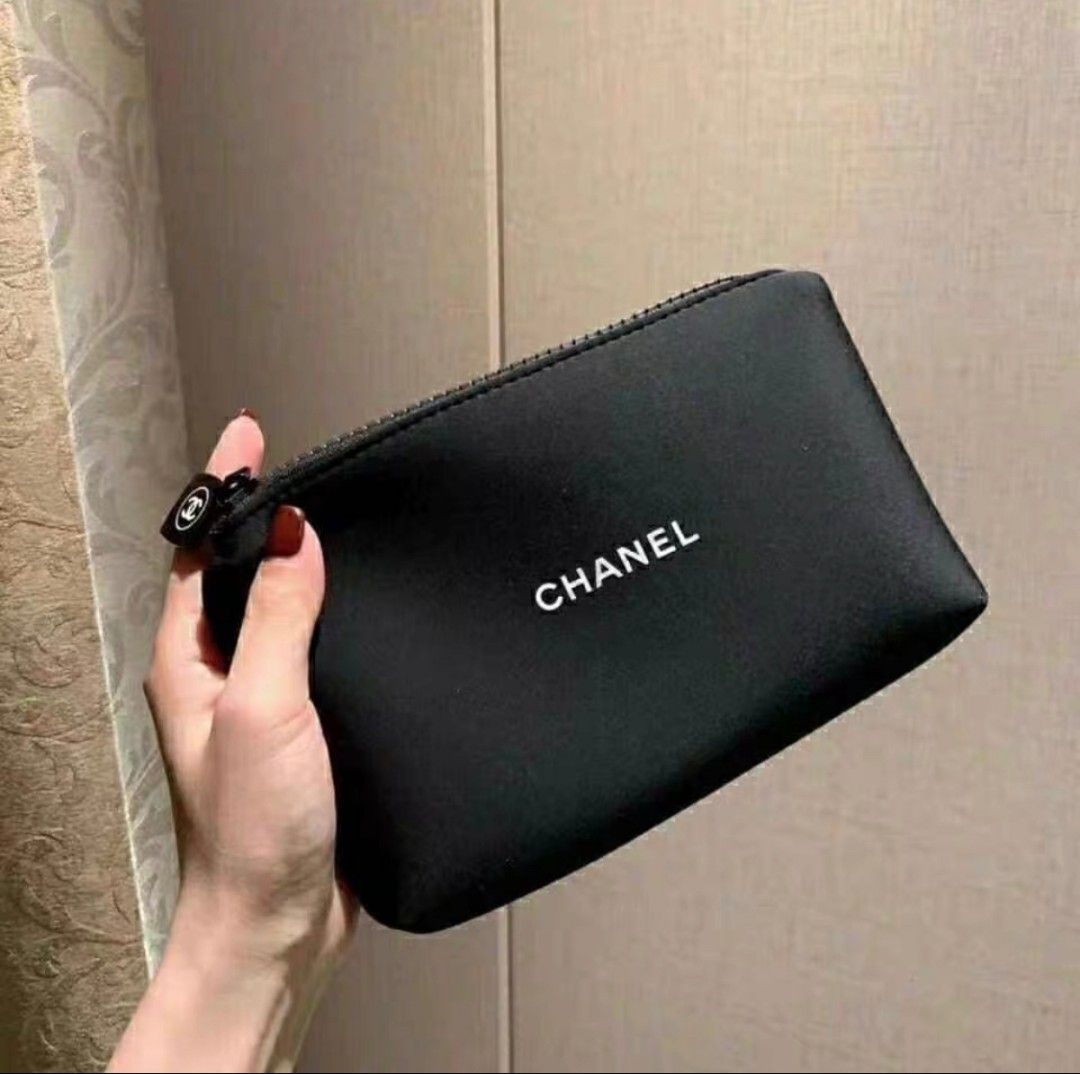 Chanel VINTAGE Makeup/Cosmetics Drawstring Pouch Black - $149 New