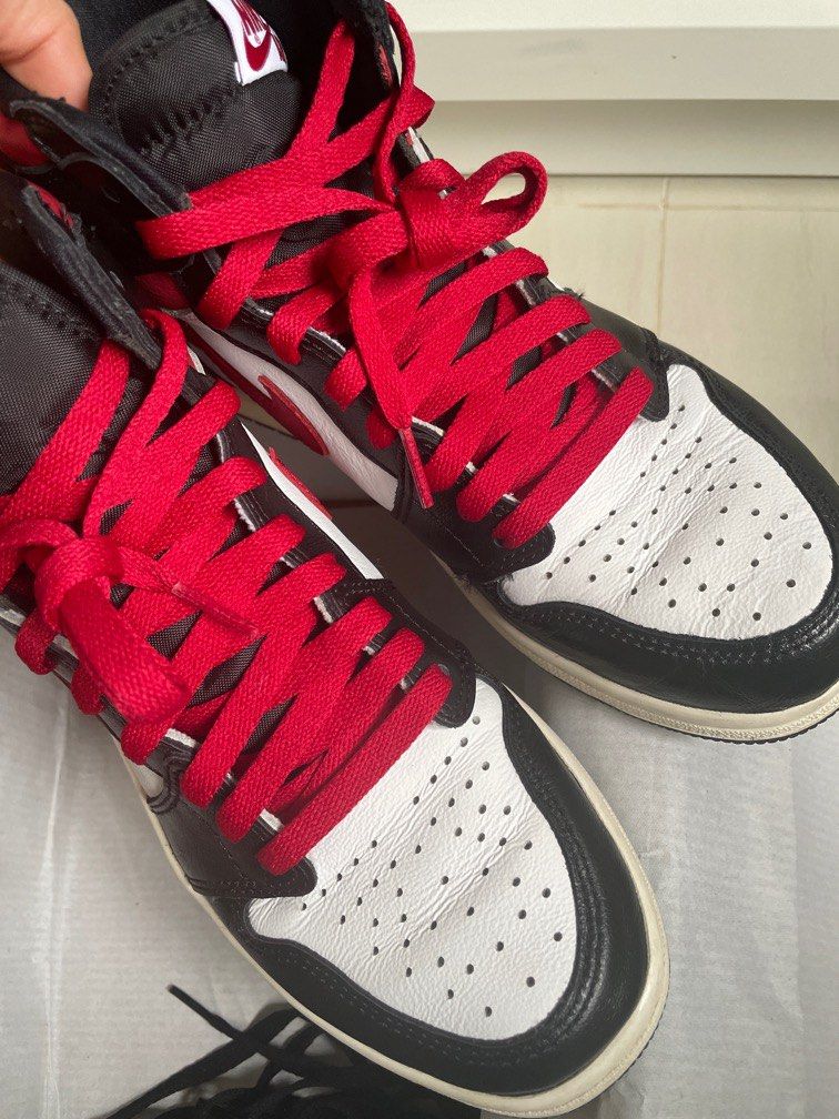Red sail hotsell jordan 1