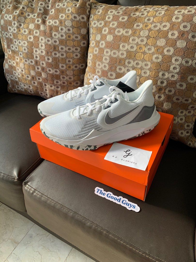 5onit nike