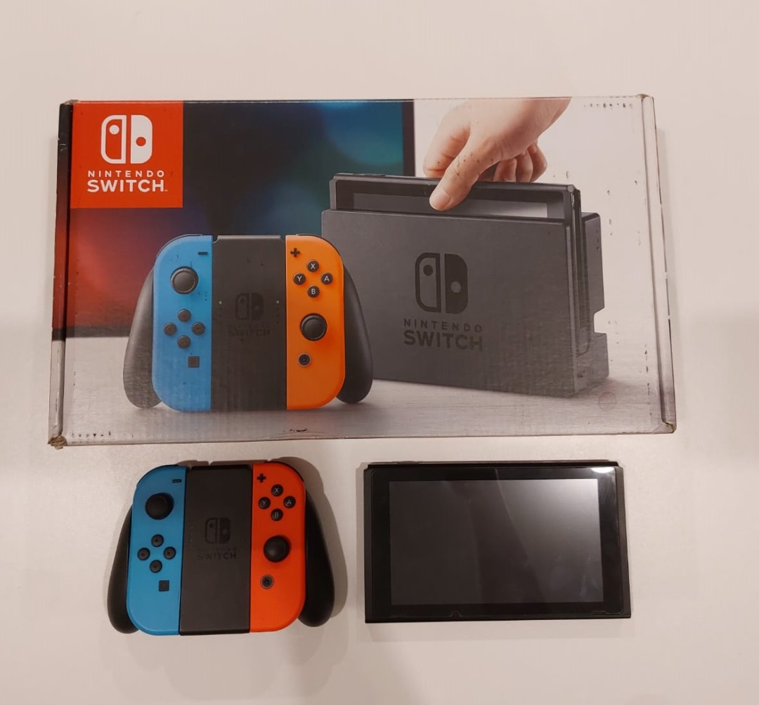 Nintendo Switch V1 Softmod CFW Neon Blue & Red (BUKAN V2 / OLED), Video Game, Konsol di Carousell