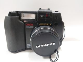 OLYMPUS CAMEDIA C-5050 翻轉屏大光圈CCD相機 小紅書