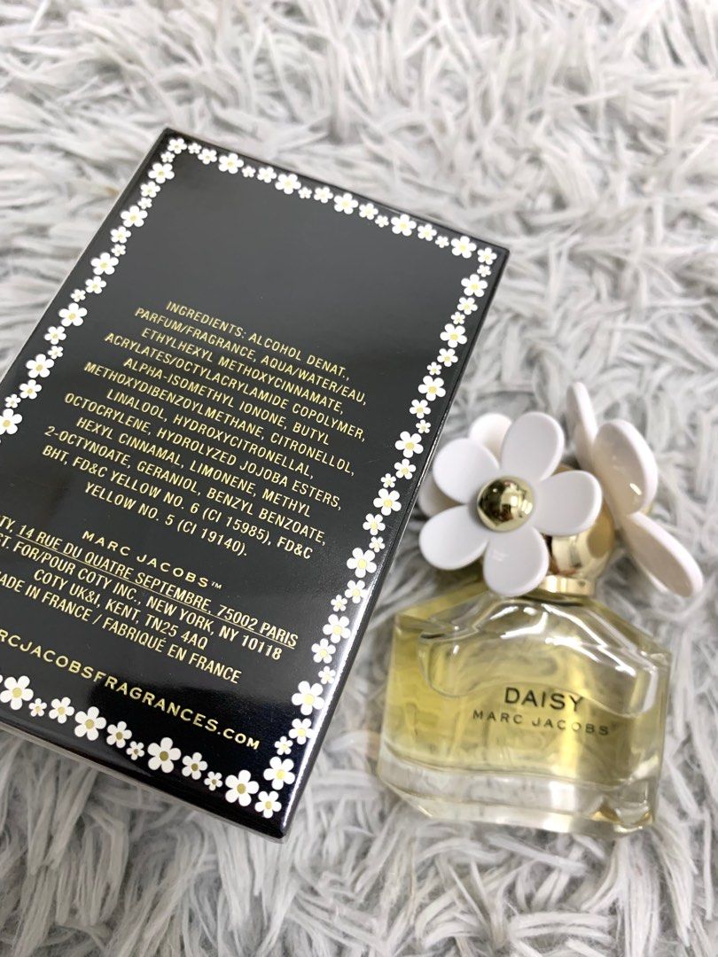 Original Marc Jacobs Daisy Perfume 30ml, Beauty & Personal Care