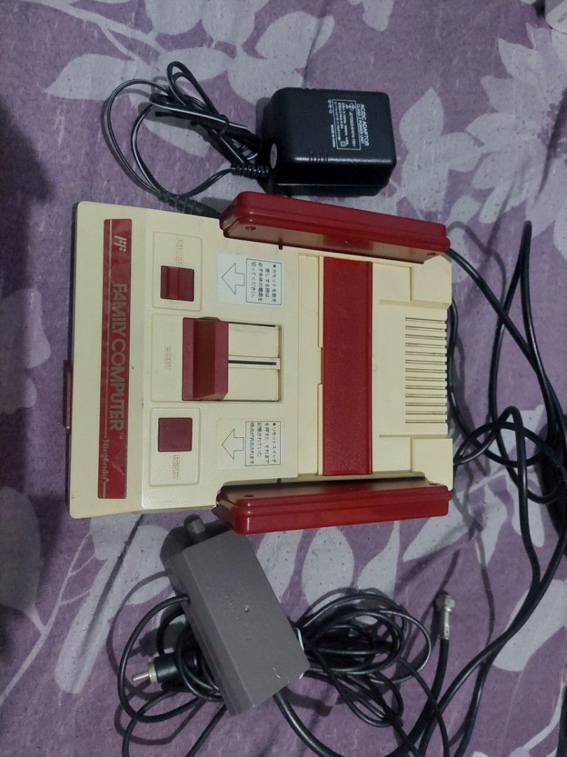 Original nintendo family computer, Video Gaming, Video Game Consoles