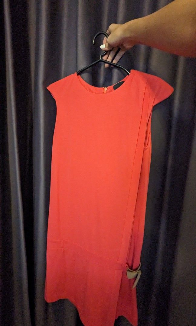 Preloved pink straight, mini dress (Category: Dresses) located in Quezon City. Submitted by gabbiegb (Listing ID 1214560888, Image 1). Description: Preloved pink straight, mini dress with accent buckle on the side! Suits size S ❤️ Used very lightly only and with a lot of care! RFS: decluttering Location is West Avenue, Quezon City. Shipping care of buyer. Meet ups nearby are okay 😊.