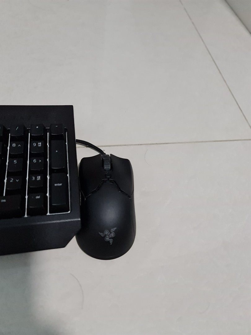 Razor Blackwindow Mechanical Gaming Keyboard and Viper Mini Mouse