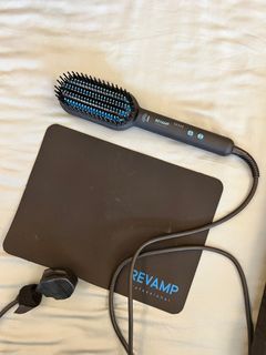Revamp Progloss Deepform Ceramic Straightening Brush BR-2000