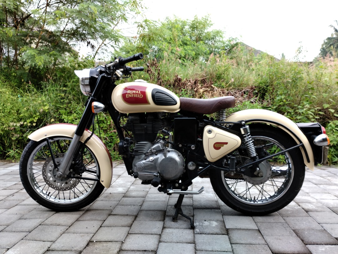 ROYAL ENFIELD CLASSIC 500, Motor di Carousell