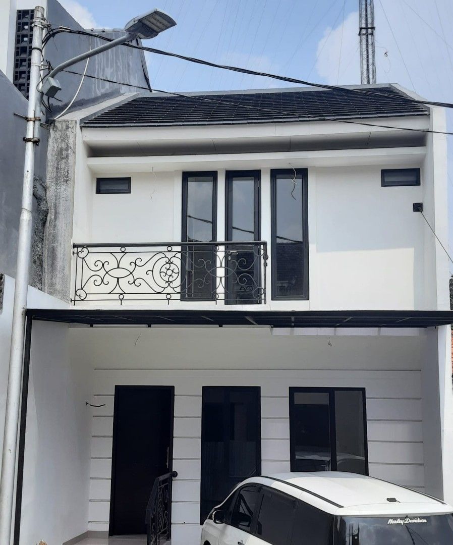 Rumah jakarta selatan, Properti, Dijual di Carousell