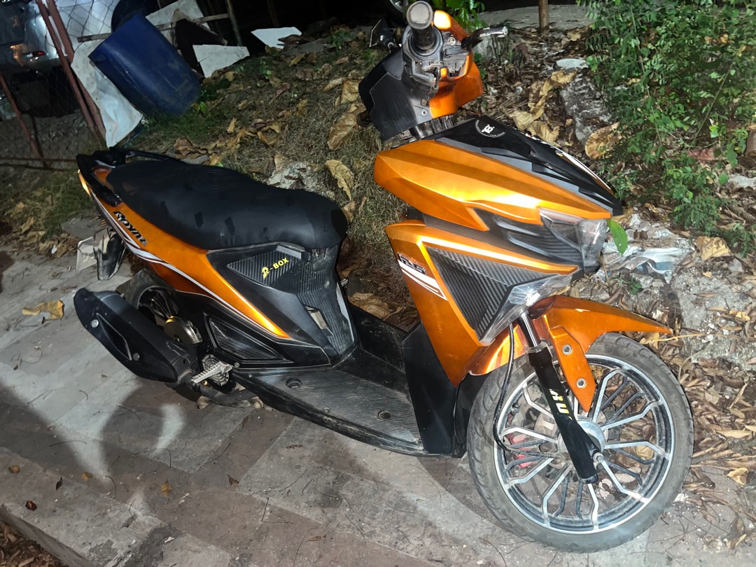 Rusi automatic motor sale