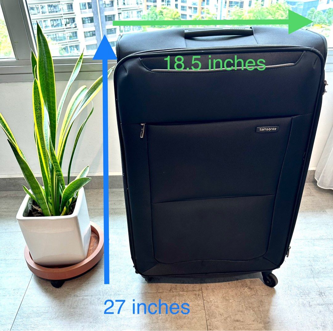 Samsonite Luggage in black, Hobbies & Toys, Travel, Luggage on Carousell