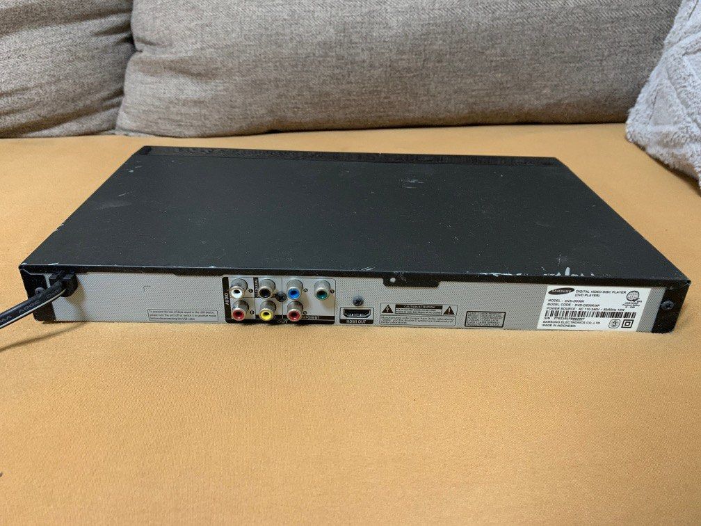 Samsung Digital Video Disc Player (DVD Player) Model No. DVDD530K/XP