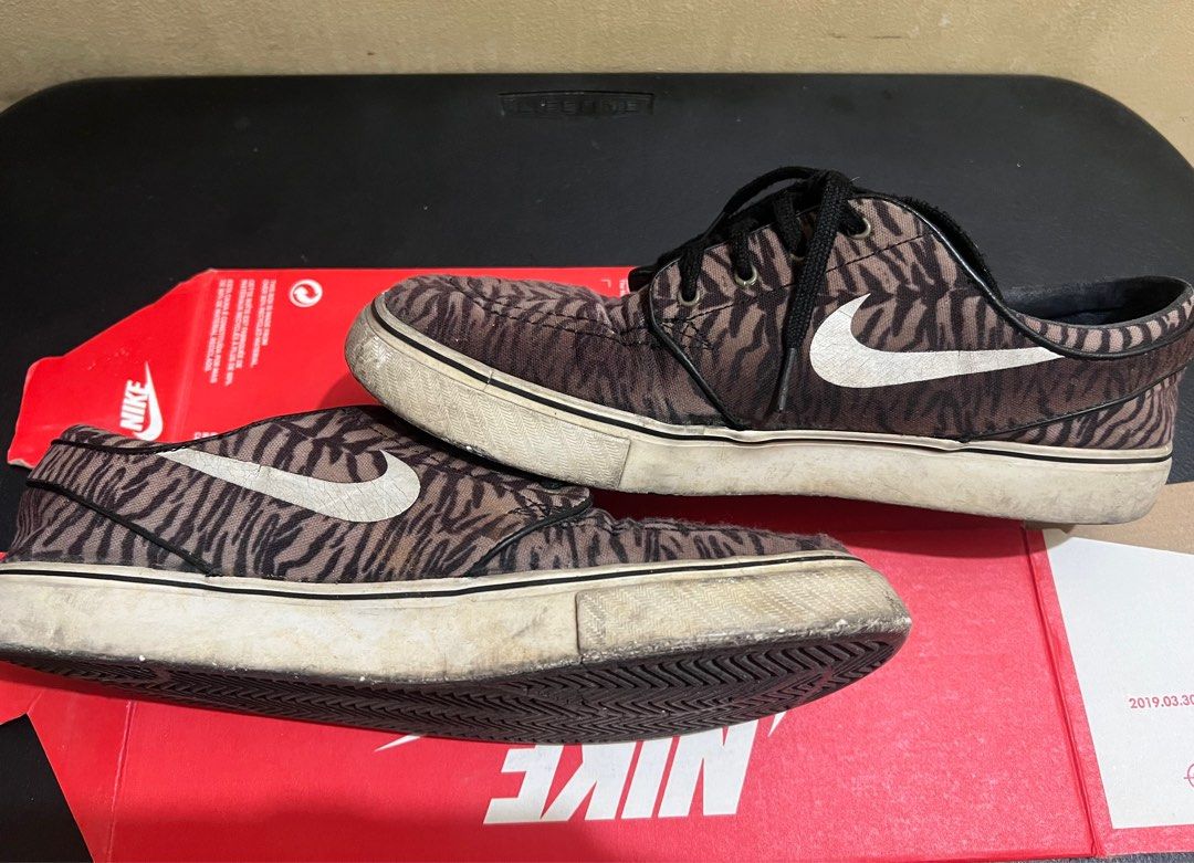 janoski tiger