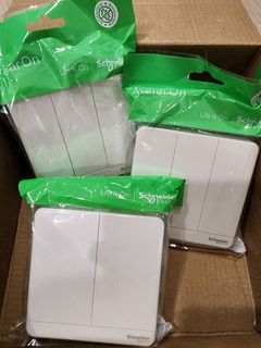 Schneider Electric AvatarOn Switch Anti- Bacterial White 3 gang 1 way and 2 gang 1 way