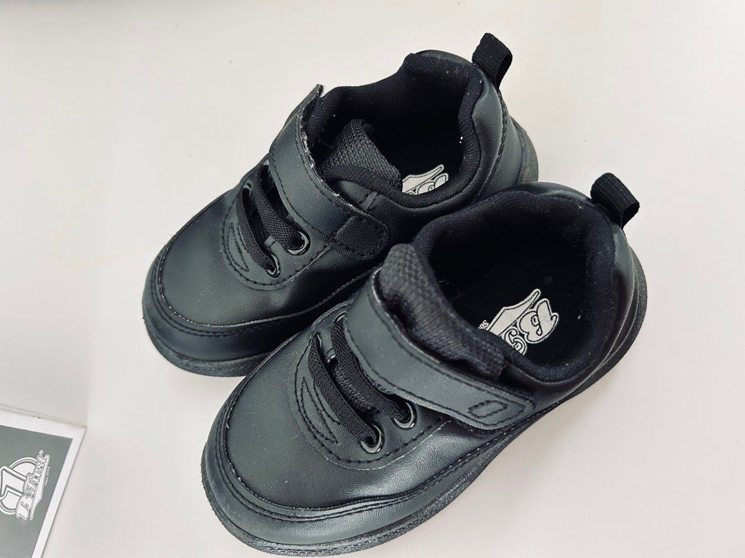 stylish black shoes for school