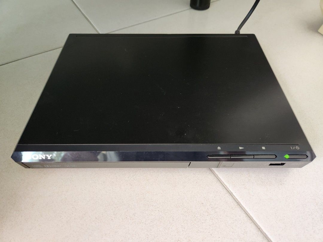 Sony DVD player (not hdmi), TV & Home Appliances, TV & Entertainment