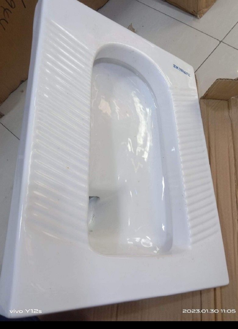 SQUAT bowl WD Water tank, Furniture & Home Living, Bathroom & Kitchen