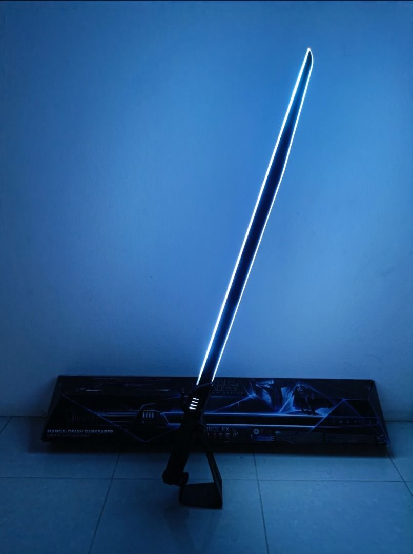Star Wars Black Series Darksaber Force FX Elite Lightsaber