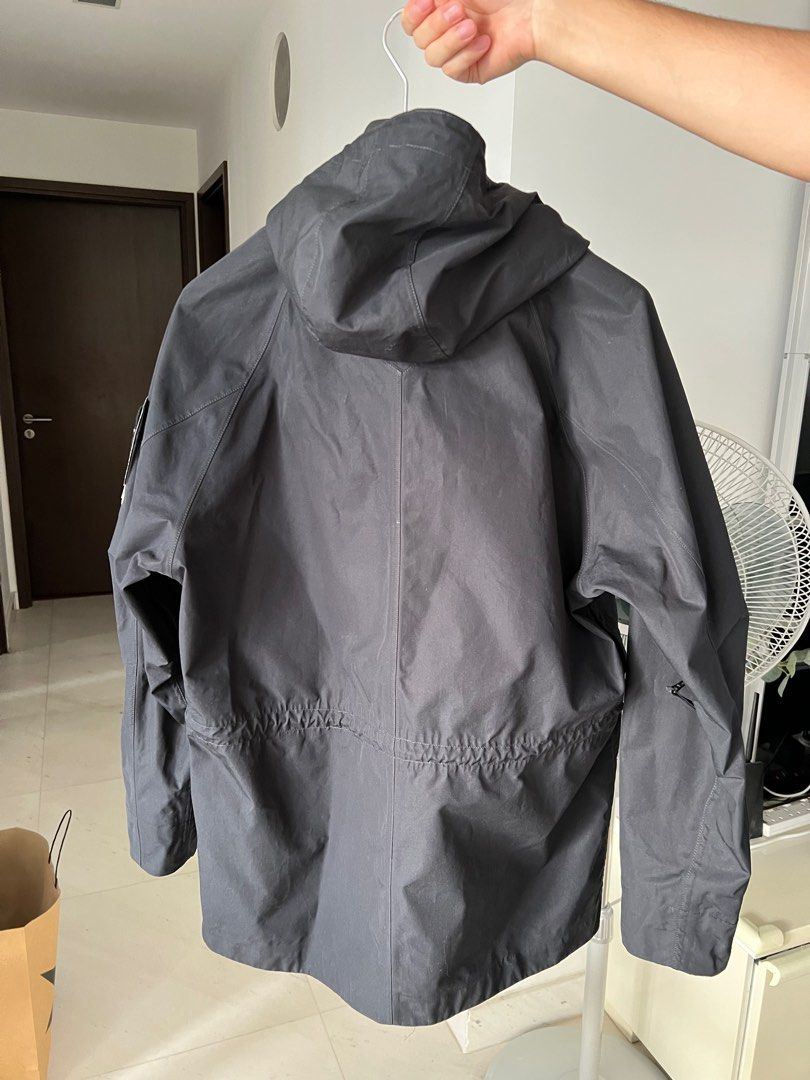 2022新作 Pre Autumn STONE ISLAND GHOST PIECE O-VENTILEアノラック