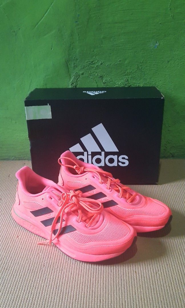 Supernova men Running, Fesyen Pria, Sepatu , Sneakers di Carousell