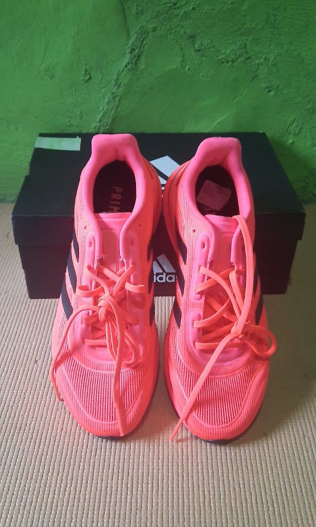 Supernova men Running, Fesyen Pria, Sepatu , Sneakers di Carousell