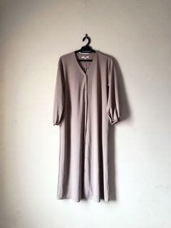(Category: ) located in . Submitted by naddygotpreloved (Listing ID 1214547517, Image 1). Description: .