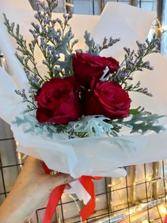 (Category: ) located in . Submitted by 1stchoiceflorists (Listing ID 1214548394, Image 1). Description: .