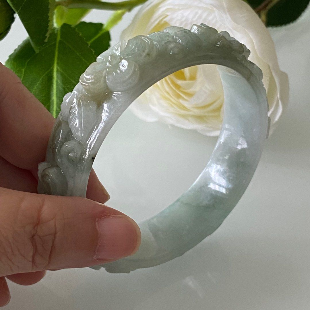 Carved cheap jade bracelet