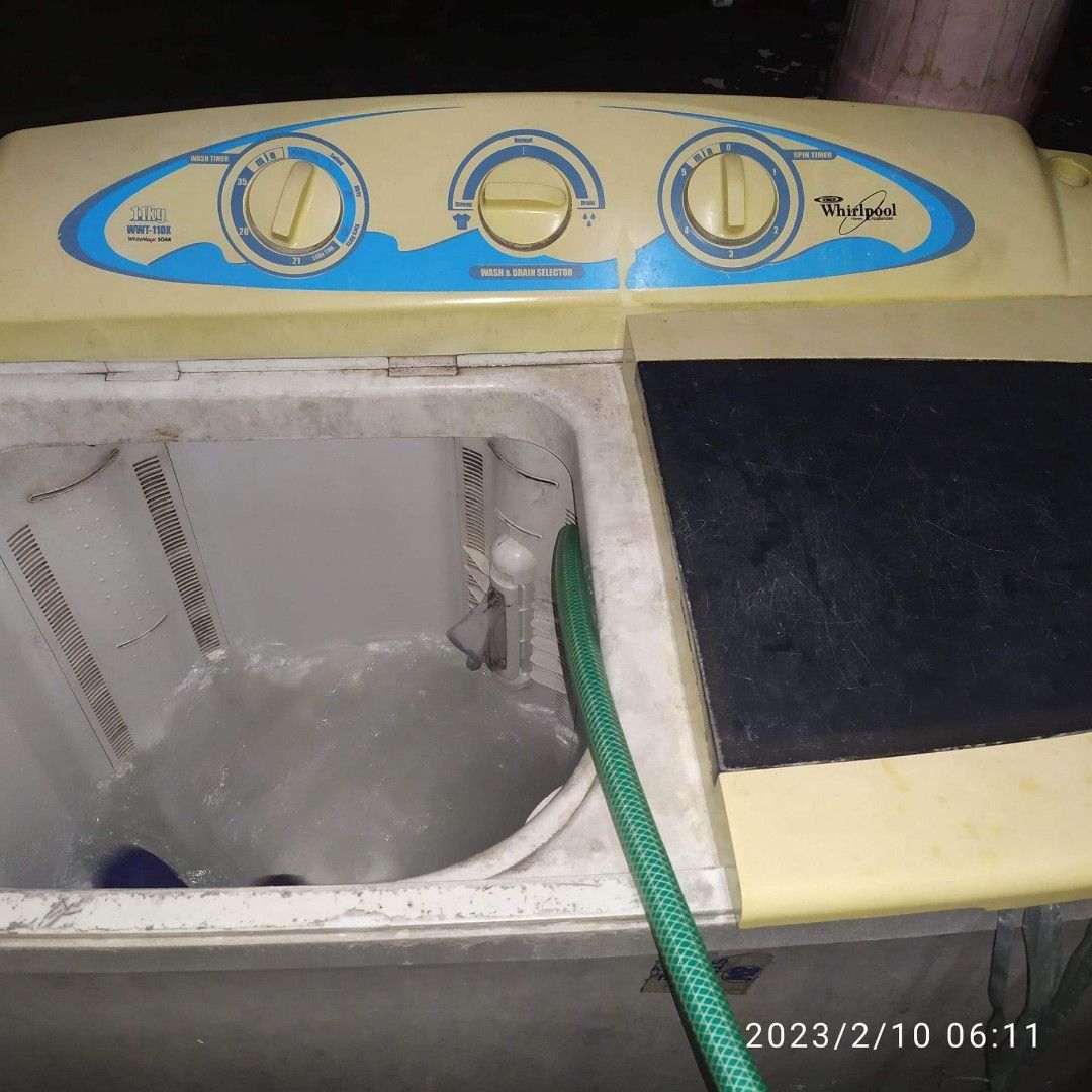 Whirlpool 11kg. Washing machine 2nd hand, TV & Home Appliances, Washing