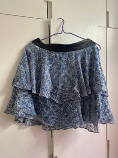 （分類：）位於 。 由 sarainaie 提交（商品編號 1214604272，圖片 1）。簡介： 。