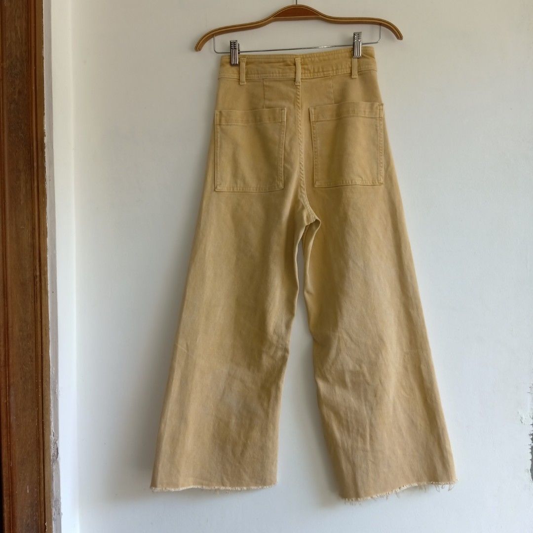 Zara The Marine Straight Jeans in Soft Mustard, Fesyen Wanita