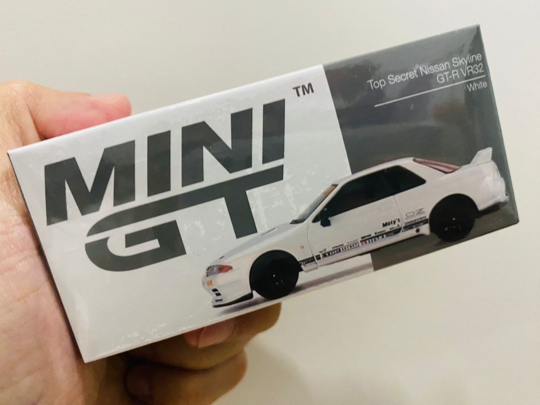 宅急便は割引特典対象！ 1/64 TOP SECRET GT-R (VR32) White - 通販