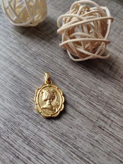 18K/Au750 黃金色女皇牌公主牌玫瑰牌花邊雙面吊墜64242127659522110