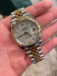 (Category: ) located in . Submitted by datejustforme (Listing ID 1214805070, Image 1). Description: .